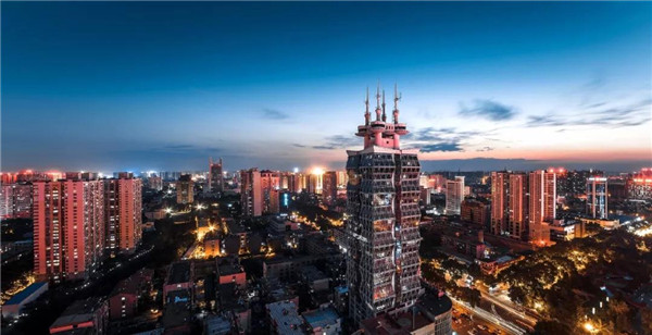 UG环球国宝·红瞰 开疆建极，，，，，，著启洛北豪宅时代2.jpg